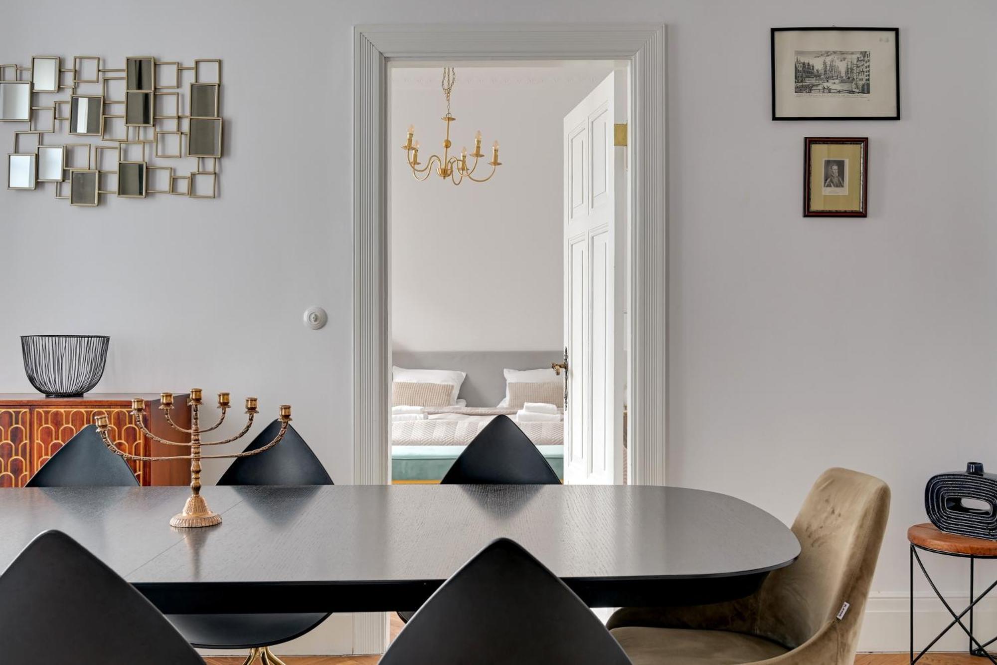 Blue Mandarin Premium Ii Apartment
