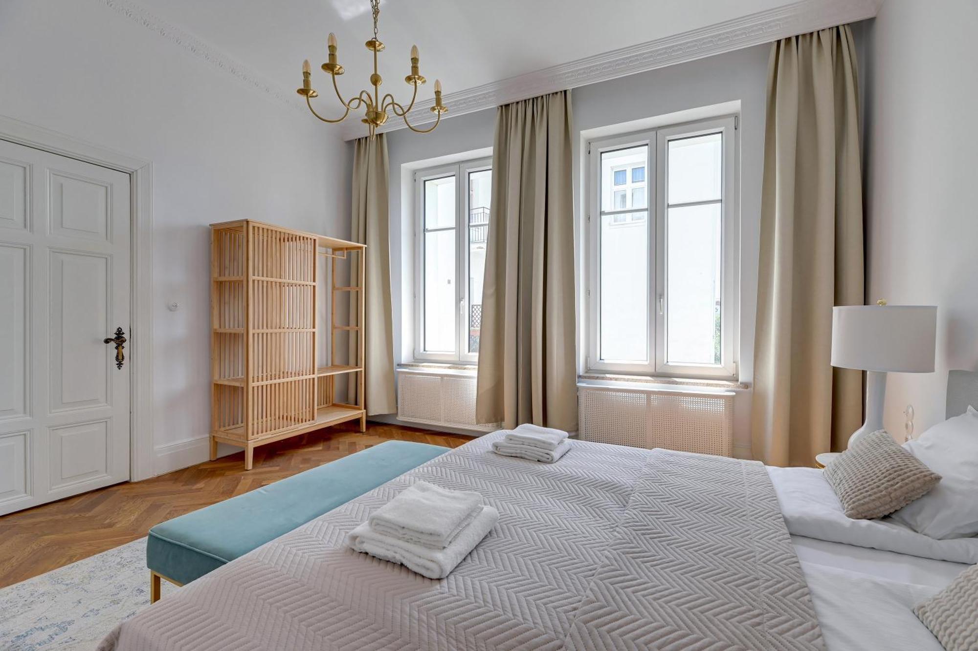 Apartment Blue Mandarin Premium Ii