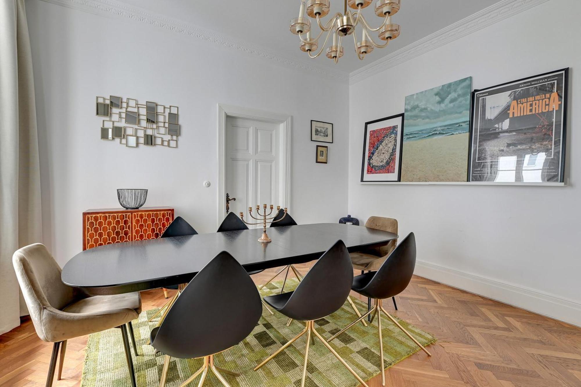 Apartment Blue Mandarin Premium Ii